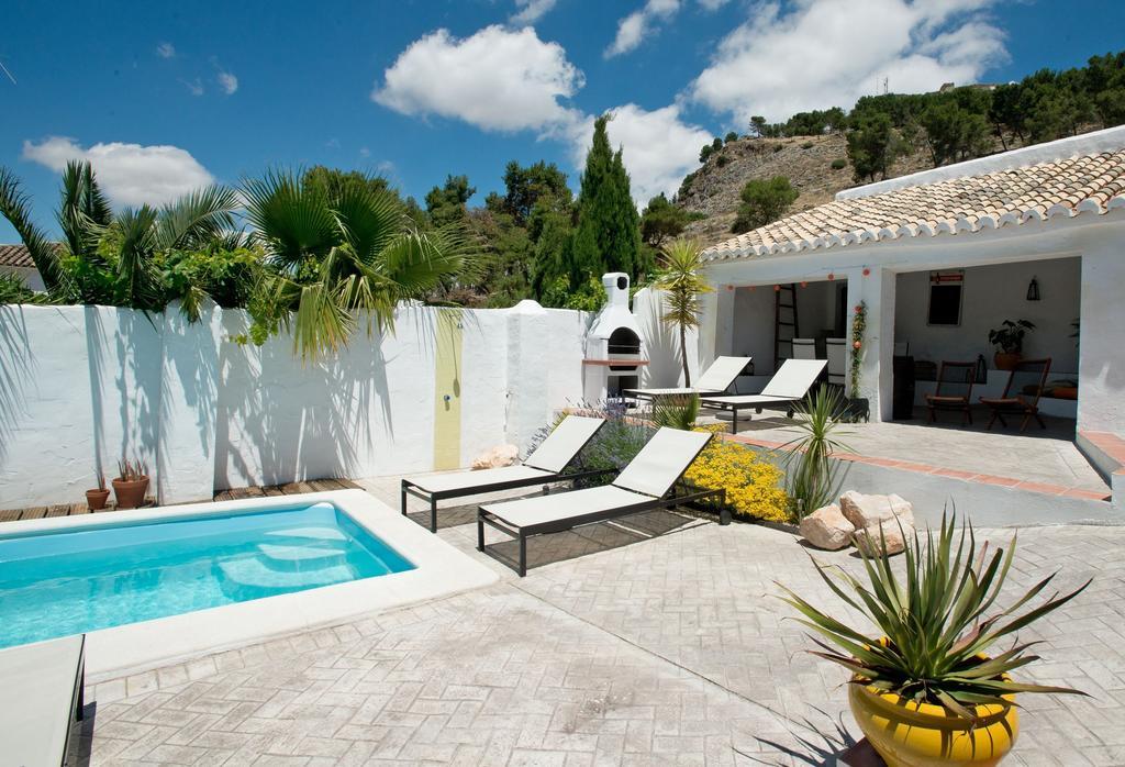 Almohalla 51 Hotel Archidona Bagian luar foto